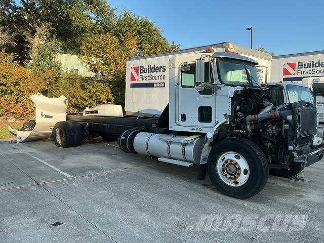 Kenworth T370 탑차 트럭