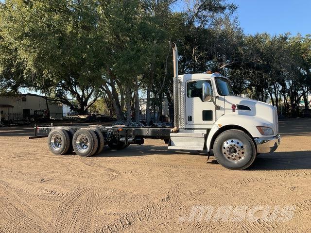 Kenworth T370 캐빈 및 인테리어