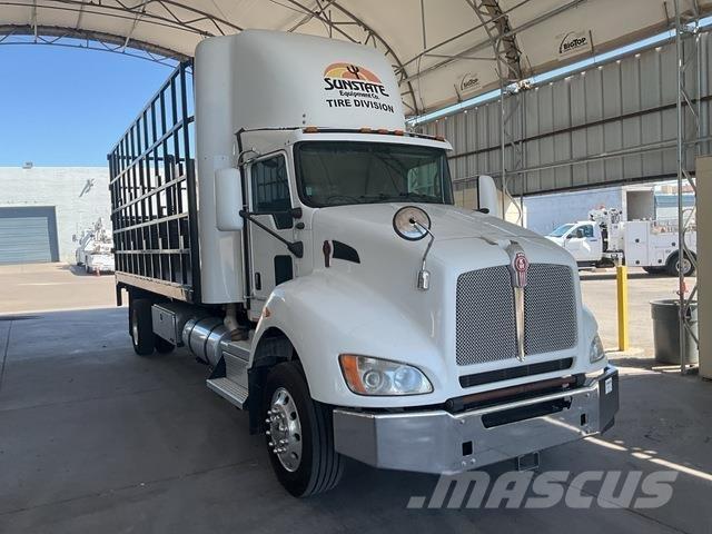 Kenworth T440 플랫베드/드롭사이드 트럭