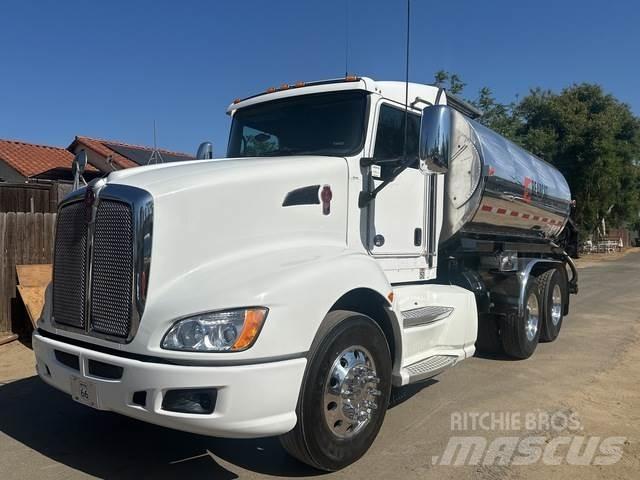 Kenworth T600 콘크리트 믹서트럭