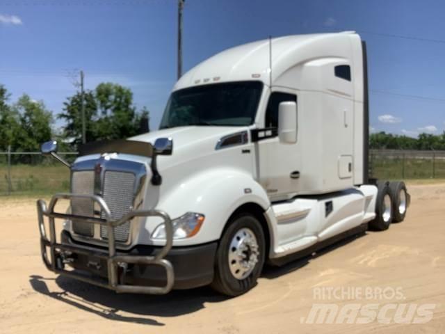 Kenworth T680 트랙터 유닛