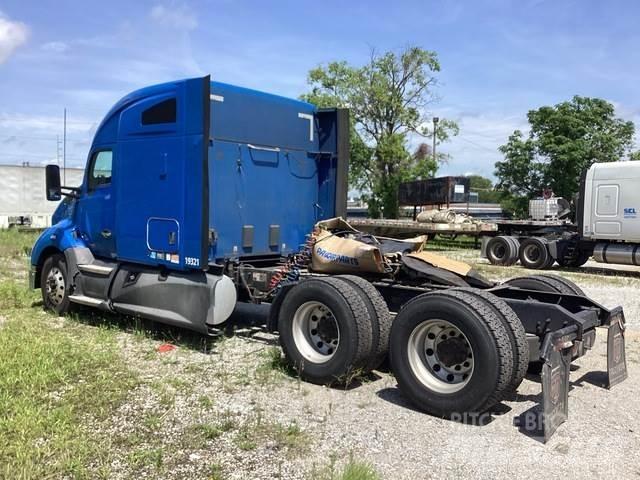 Kenworth T680 트랙터 유닛