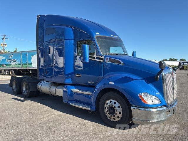 Kenworth T680 트랙터 유닛