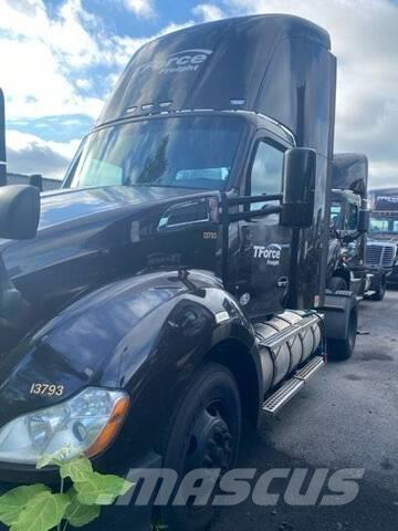 Kenworth T680 트랙터 유닛