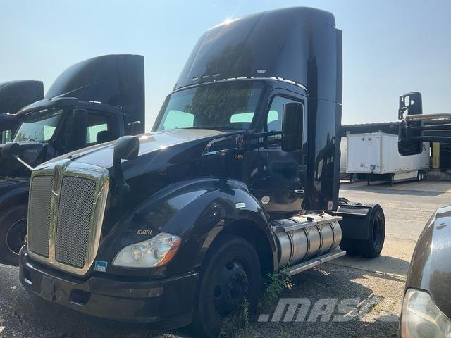 Kenworth T680 트랙터 유닛