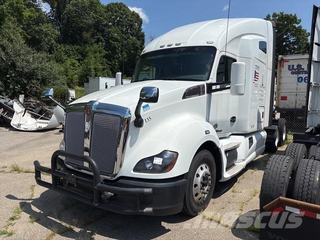 Kenworth T680 트랙터 유닛