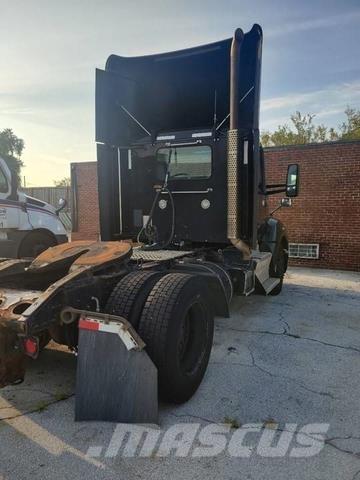 Kenworth T680 트랙터 유닛