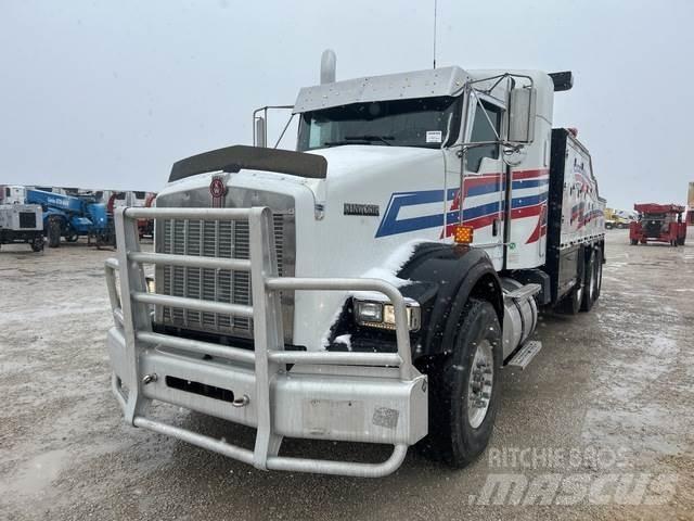 Kenworth T800 회수 차량