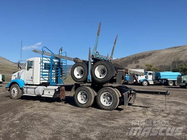 Kenworth T800 목재 트럭
