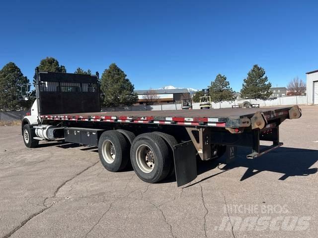 Kenworth T800 플랫베드/드롭사이드 트럭