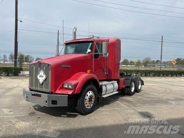 Kenworth T800 트랙터 유닛