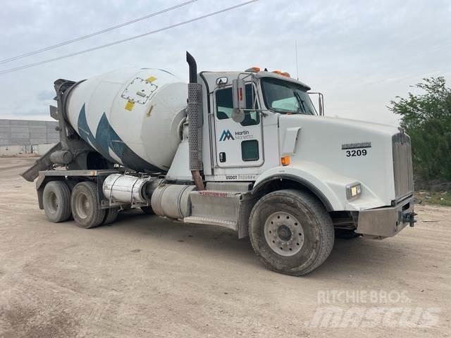 Kenworth T800 기타 트럭