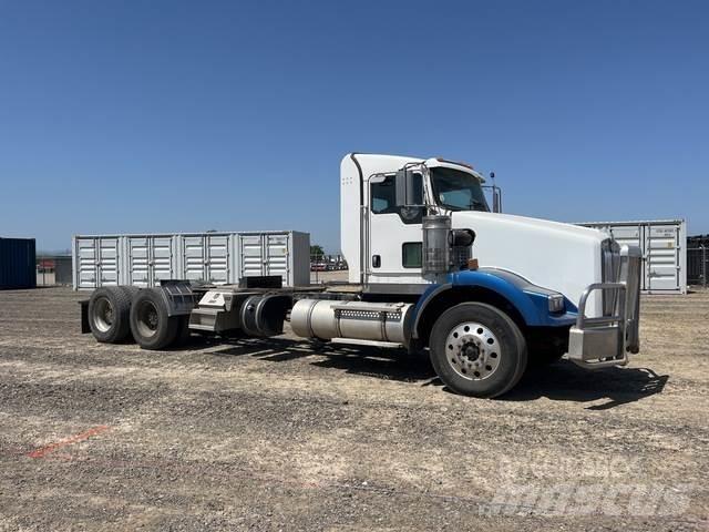 Kenworth T800 트랙터 유닛