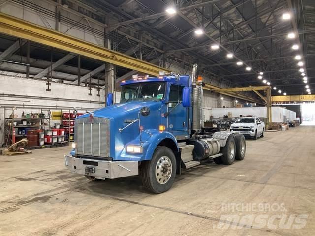 Kenworth T800 트랙터 유닛