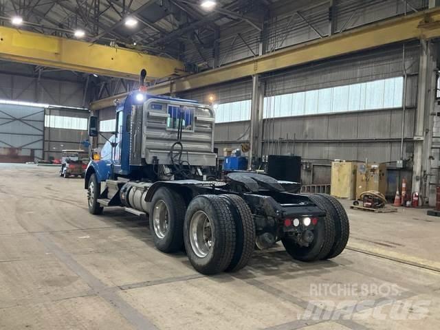 Kenworth T800 트랙터 유닛