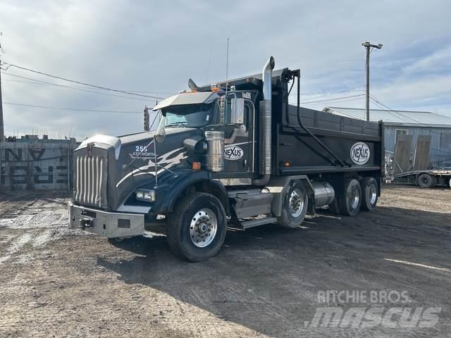 Kenworth T800 덤프 트럭
