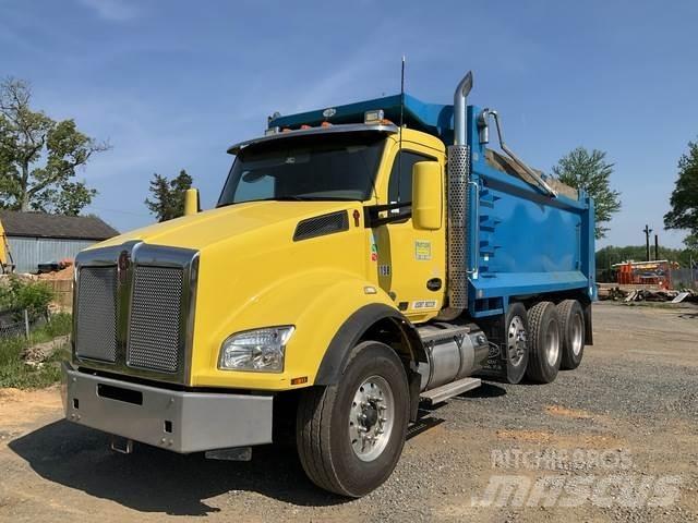 Kenworth T800 덤프 트럭