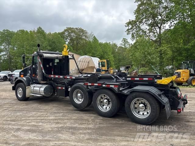 Kenworth T800 훅 리프트 트럭