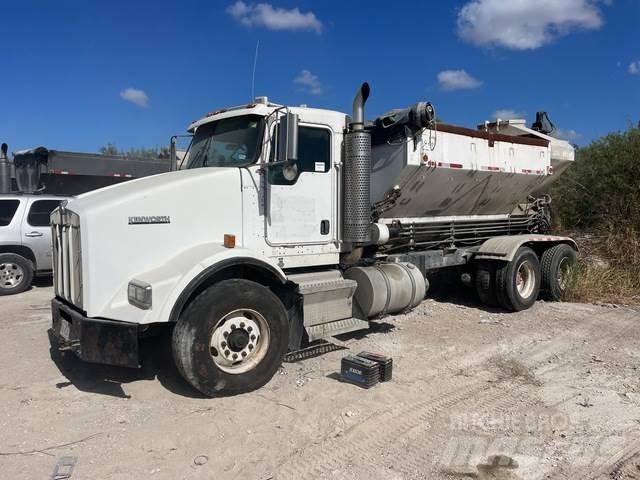 Kenworth T800 콘크리트 믹서트럭