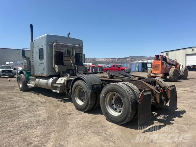 Kenworth T800 트랙터 유닛