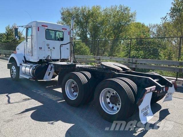 Kenworth T800 트랙터 유닛