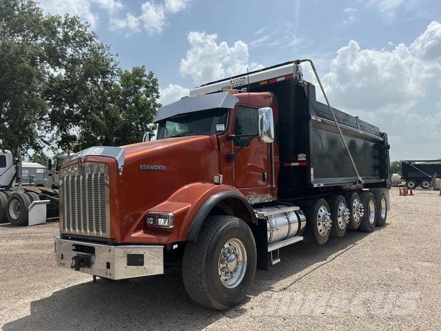 Kenworth T800 덤프 트럭