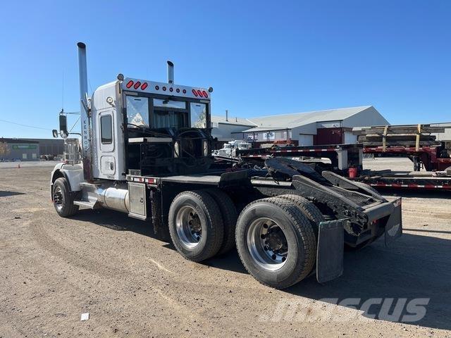 Kenworth T800 회수 차량