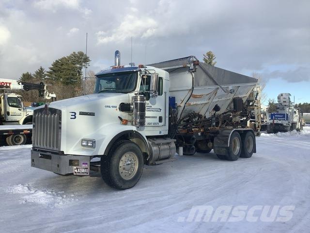 Kenworth T800 콘크리트 스톤 머신