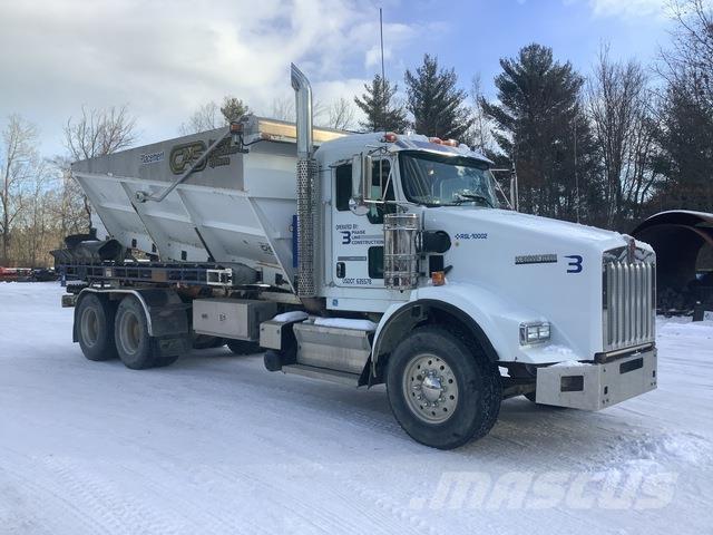 Kenworth T800 콘크리트 스톤 머신