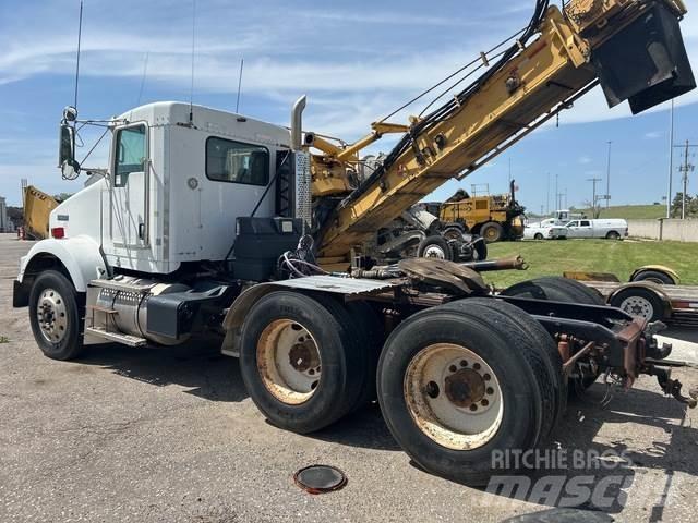 Kenworth T800B 트랙터 유닛