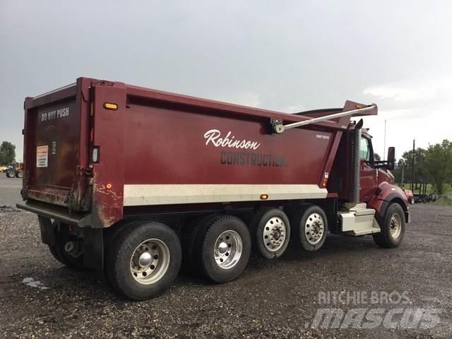 Kenworth T880 덤프 트럭