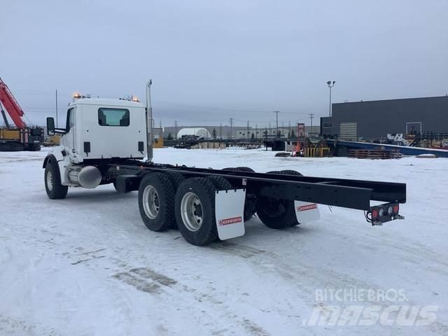 Kenworth T880 캐빈 및 인테리어