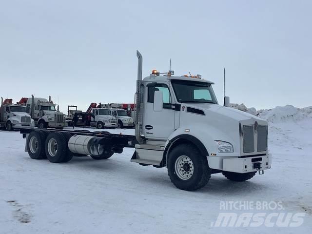 Kenworth T880 캐빈 및 인테리어