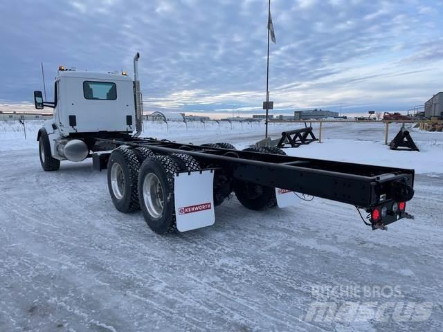 Kenworth T880 캐빈 및 인테리어