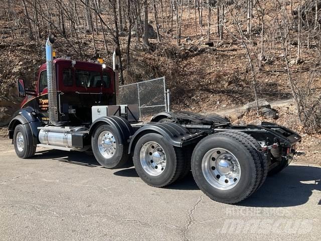 Kenworth T880 트랙터 유닛