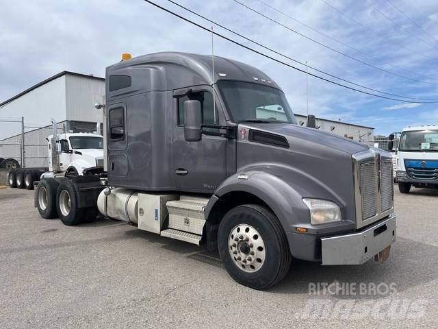 Kenworth T880 트랙터 유닛