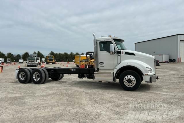 Kenworth T880 캐빈 및 인테리어