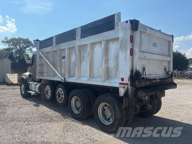 Kenworth T880 덤프 트럭