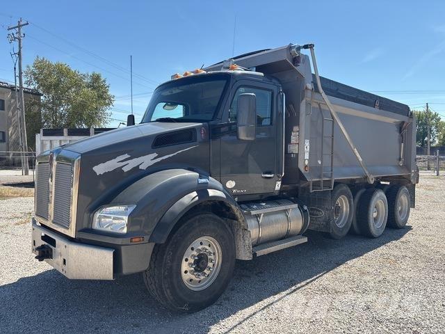 Kenworth T880 덤프 트럭