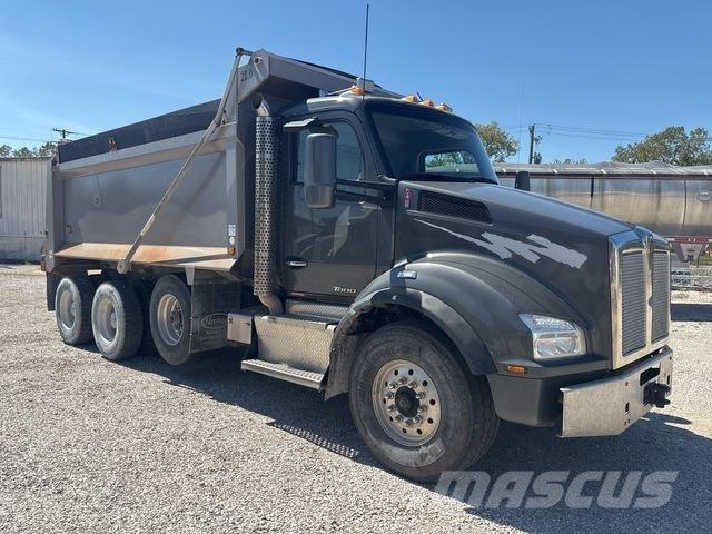 Kenworth T880 덤프 트럭