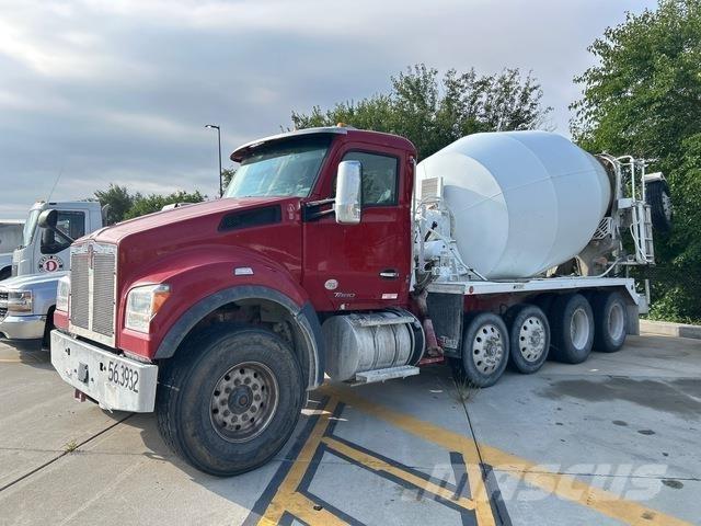 Kenworth T880 기타 트럭