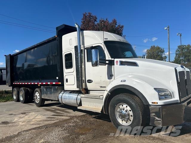 Kenworth T880 덤프 트럭