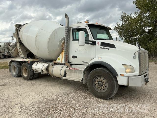 Kenworth T880 기타 트럭