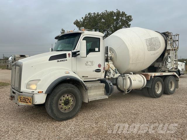 Kenworth T880 기타 트럭