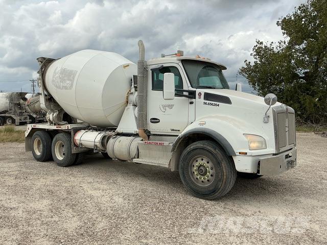 Kenworth T880 기타 트럭