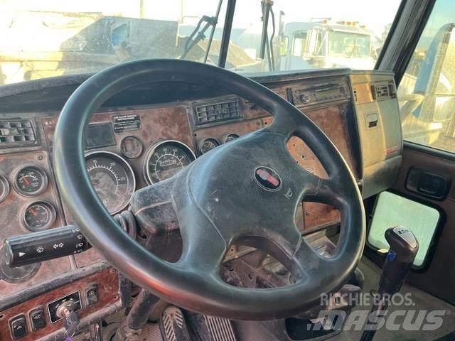 Kenworth W900 기타 트럭