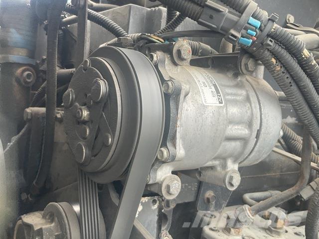 Kenworth W900 기타 트럭