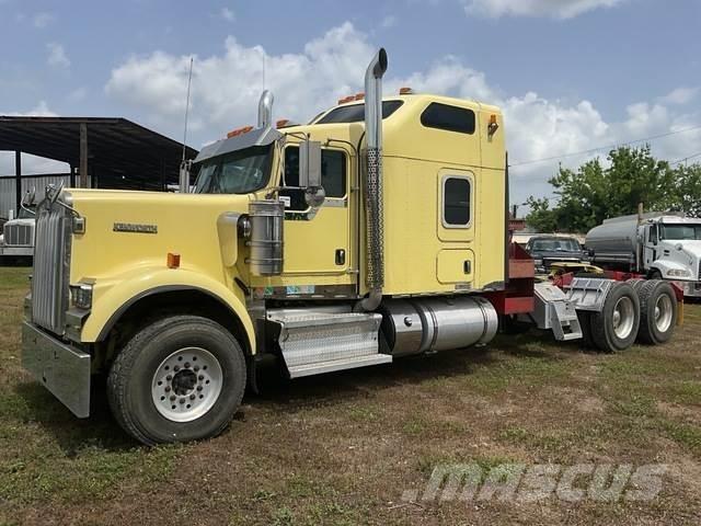 Kenworth W900 회수 차량