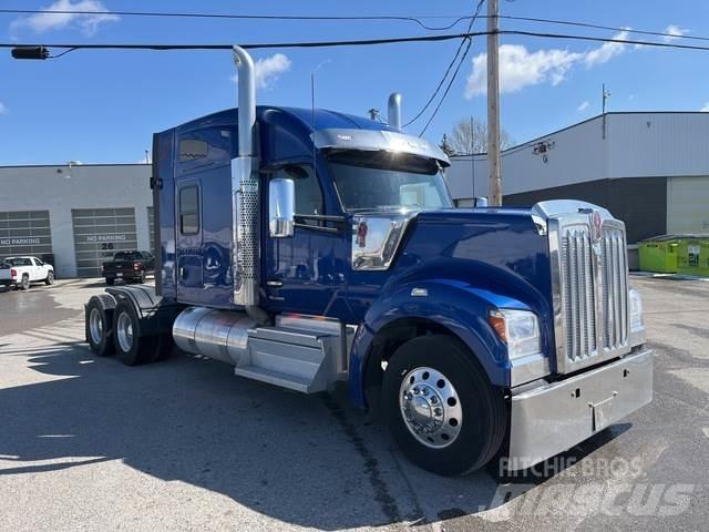 Kenworth W990 트랙터 유닛