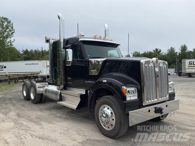 Kenworth W990 트랙터 유닛